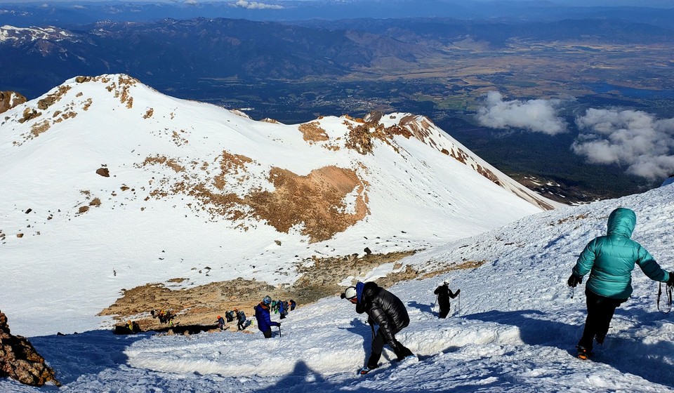 Avalanche Gulche route for Mt Shasta climb